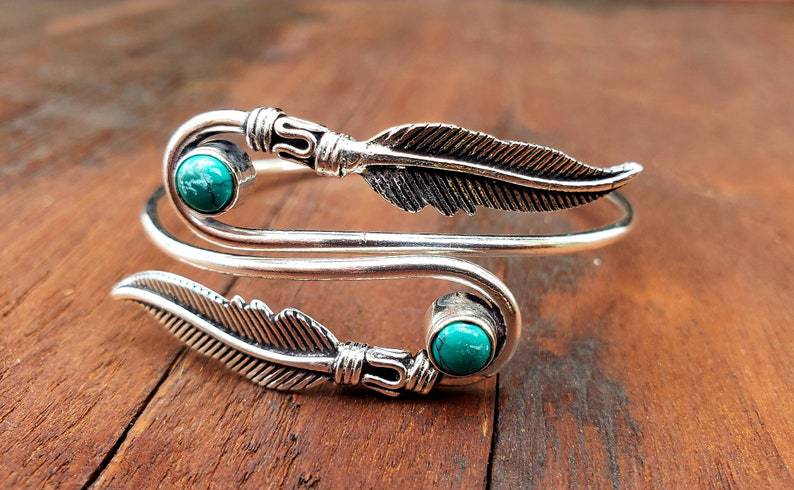 Classic Bracelet with Timeless Appeal