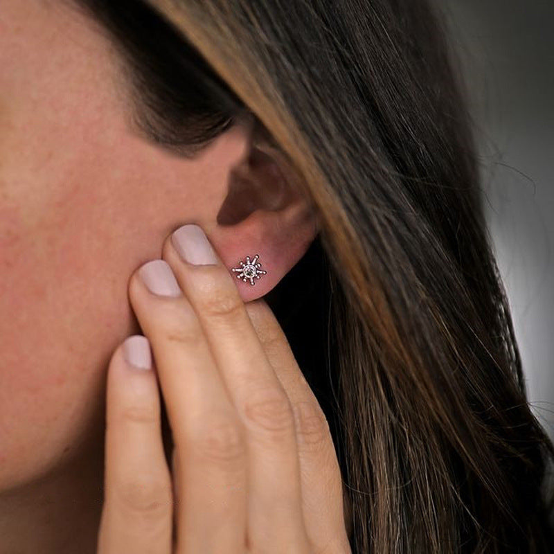 Charming Earring for Any Occasion