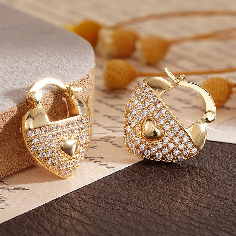 Beautiful Earring with Unique Style