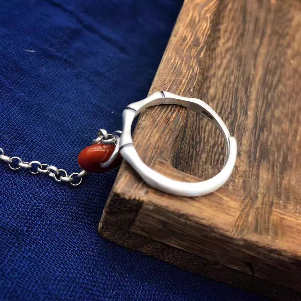 Classic Silver Set with Timeless Appeal