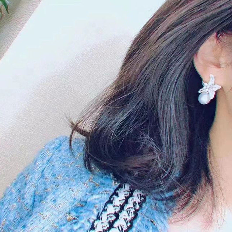Delicate Artisan Pearl Earring