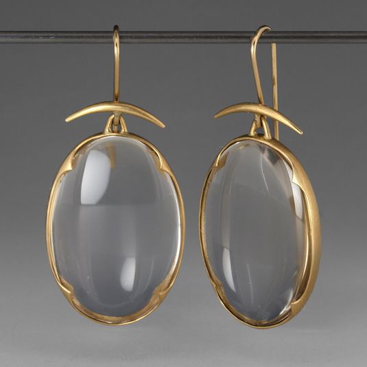 Elegant Earring for Every Occasion