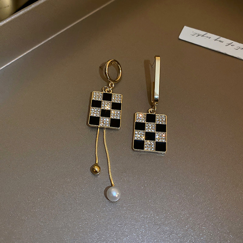 Romantic Earring for Special Moments
