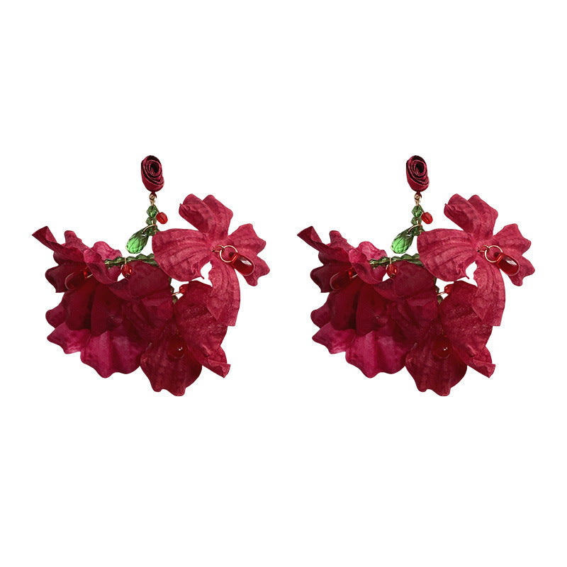 Charming Earring for Any Occasion