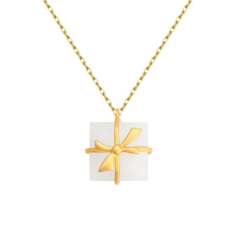 Charming Gold Necklace for Any Occasion
