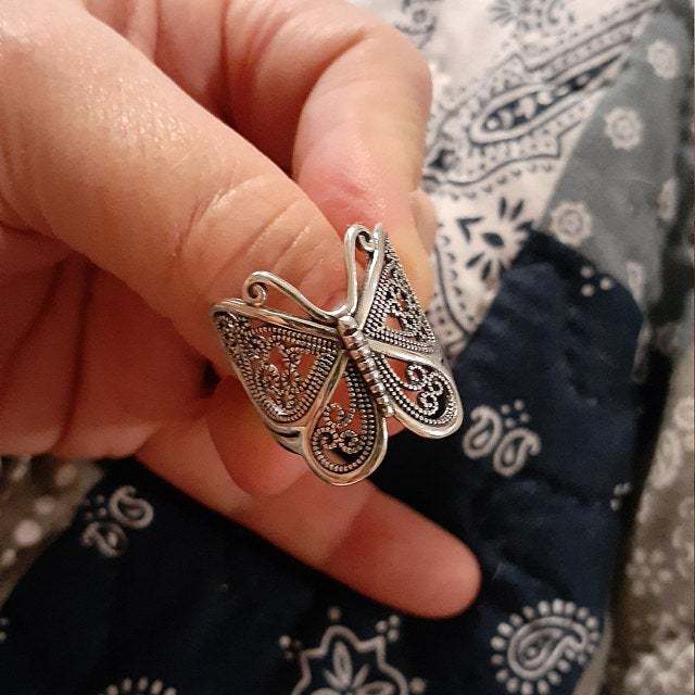 Charming Bracelet for Any Occasion