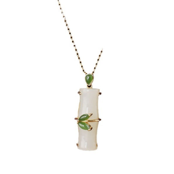 Beautiful Silver Necklace with Unique Style