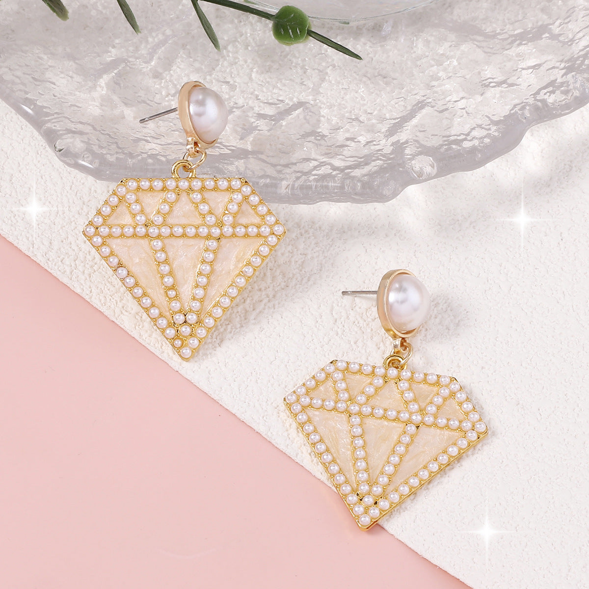 Elegant Pearl Earring for Every Occasion