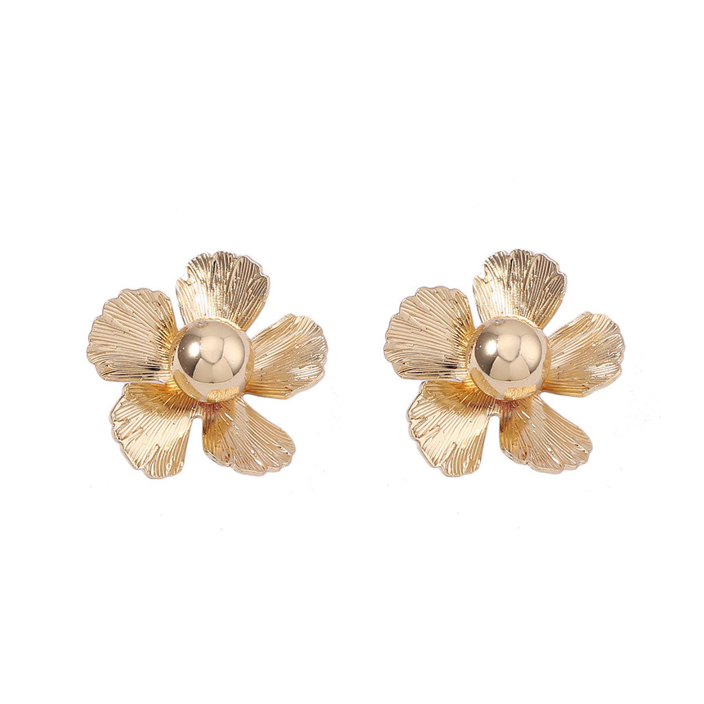 Classic Earring with Timeless Appeal