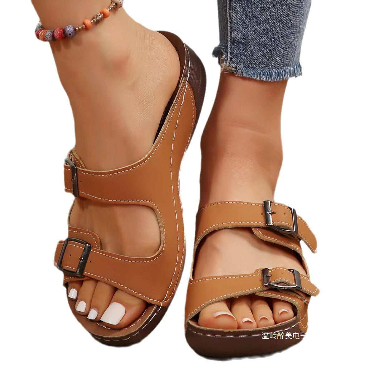 Chic Orthopedic Sandals with Unique Design