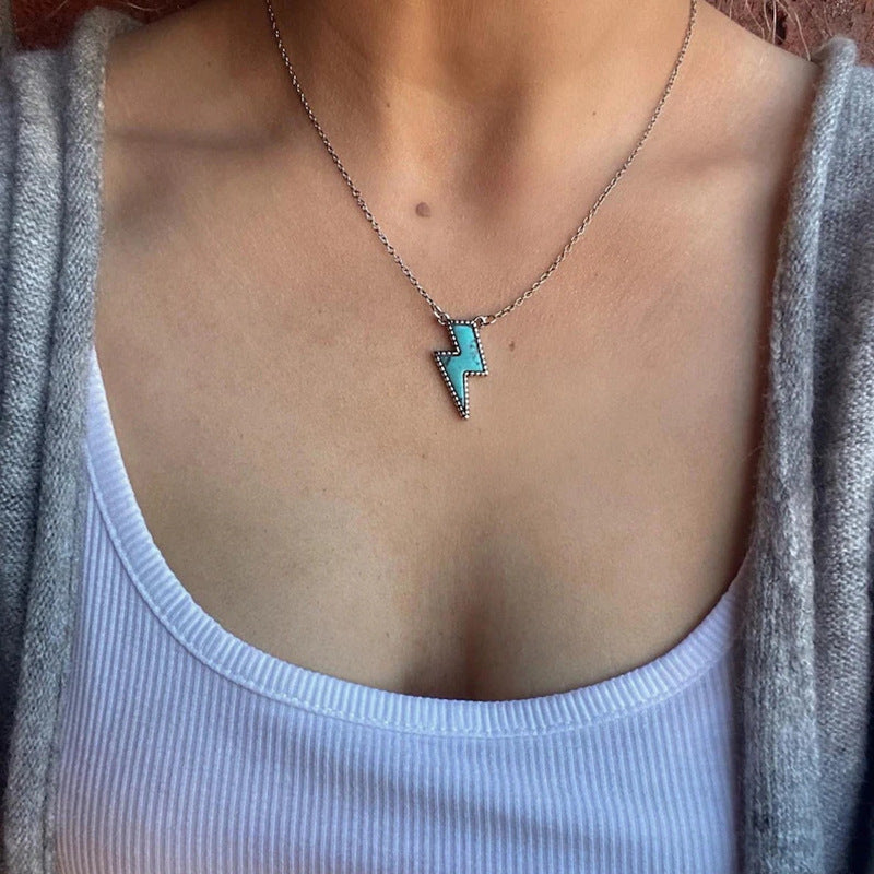 Romantic Necklace for Special Moments