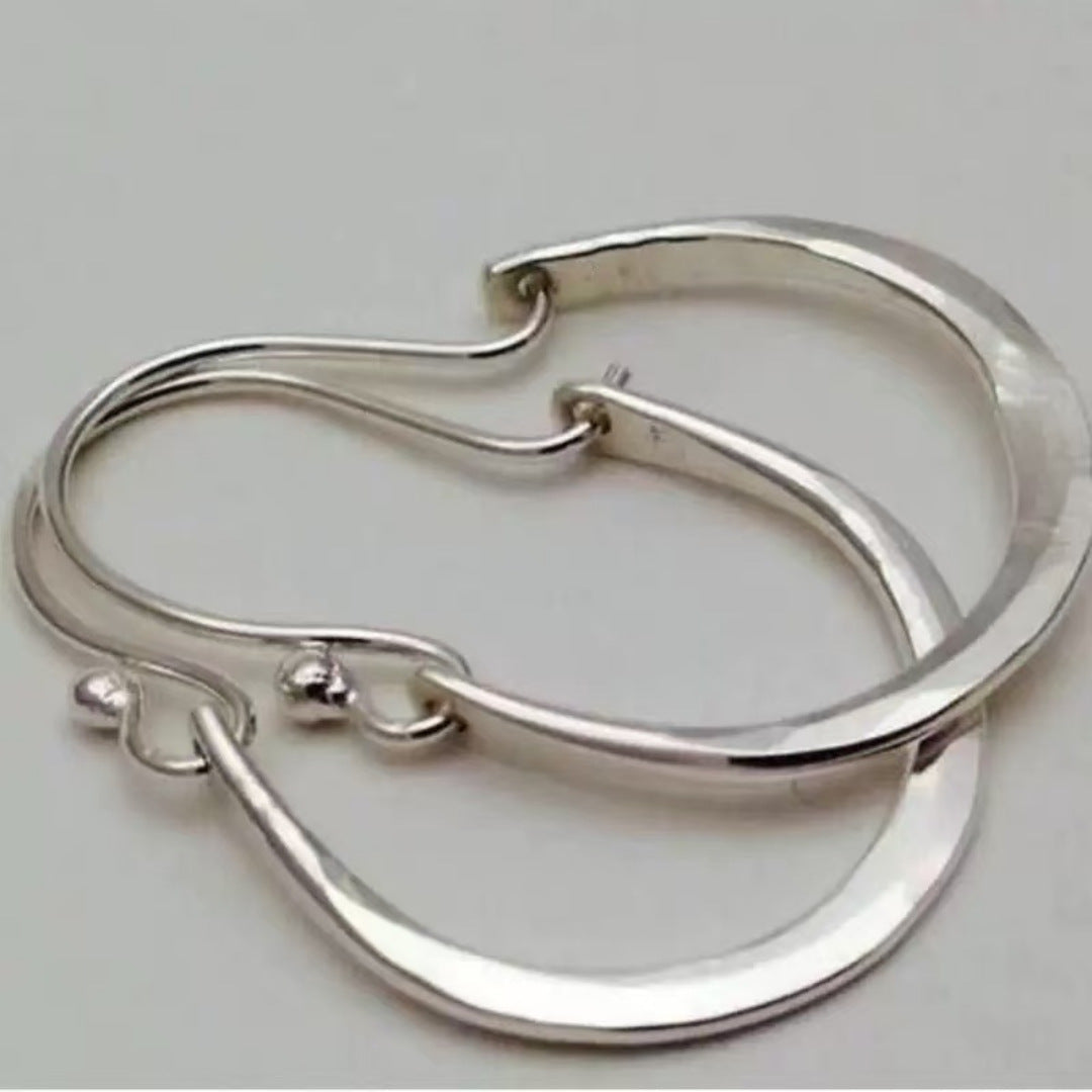 Classic Earring with Timeless Appeal
