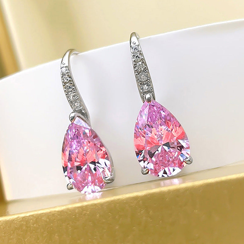 Romantic Earring for Special Moments