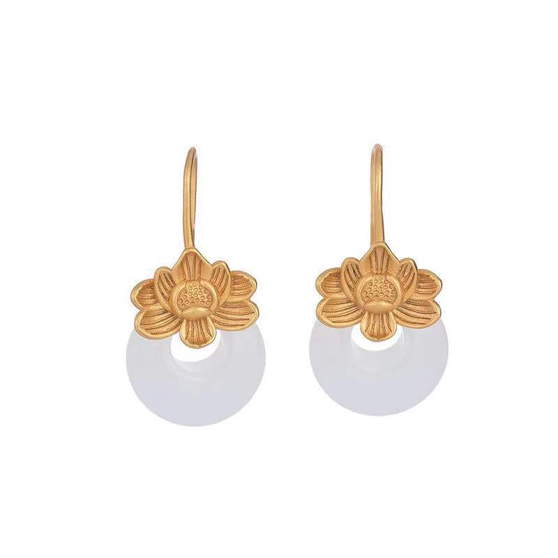 Stunning Silver Earring for Daily Wear
