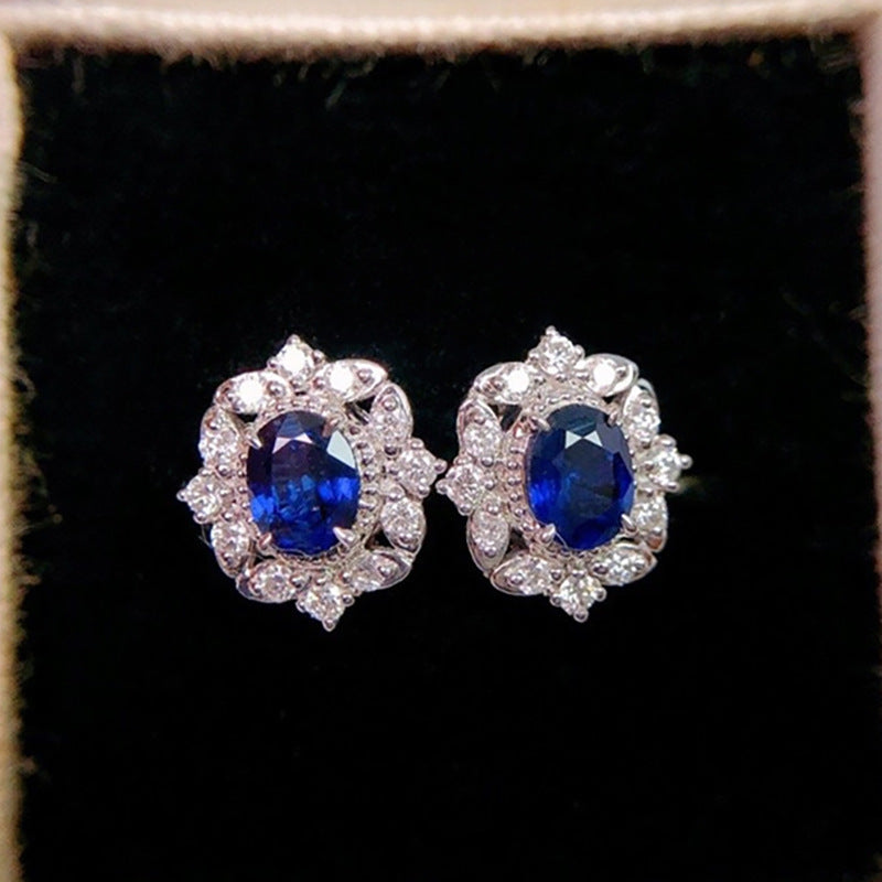 Charming Earring for Any Occasion