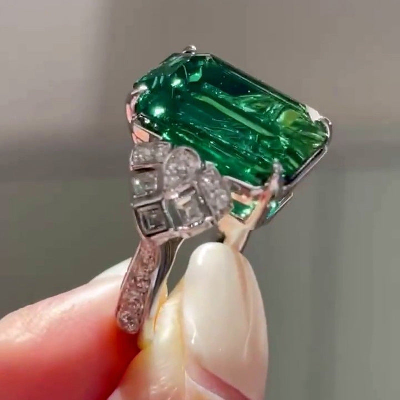 Elegant Ring for Every Occasion