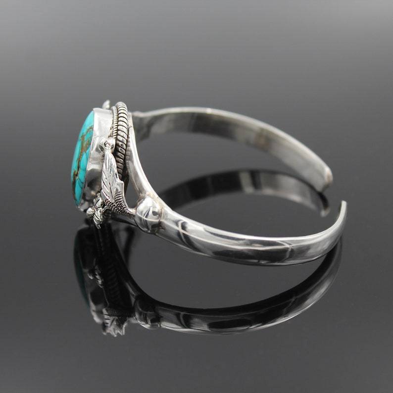 Stunning Bracelet for Daily Wear