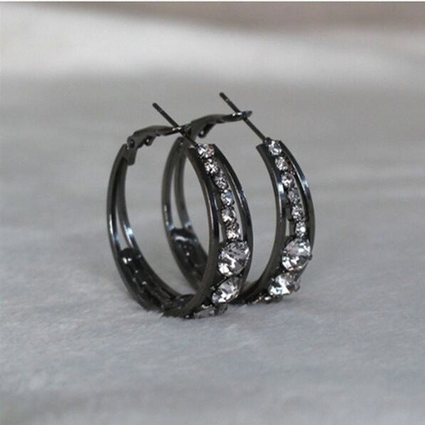 Delicate Artisan Gold Earring