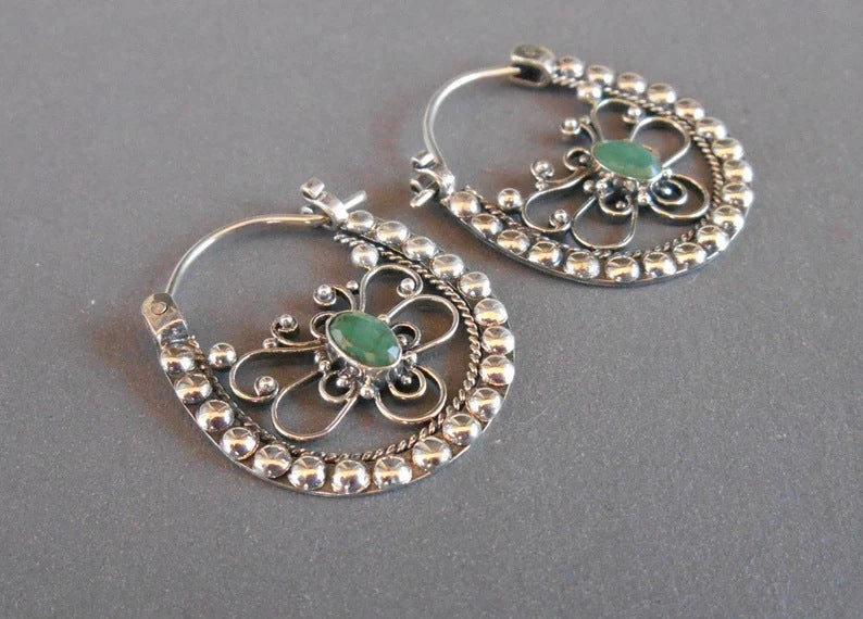 Charming Earring for Any Occasion