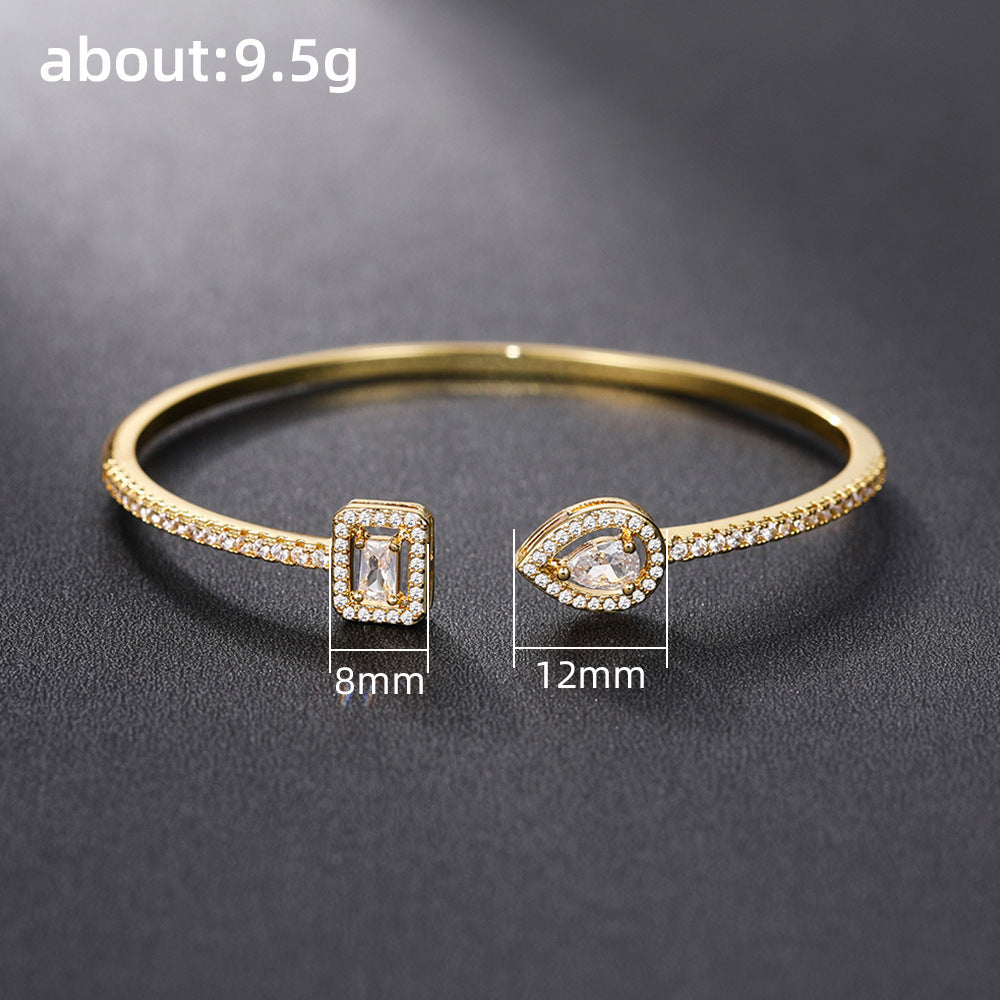 Beautiful Bracelet with Unique Style