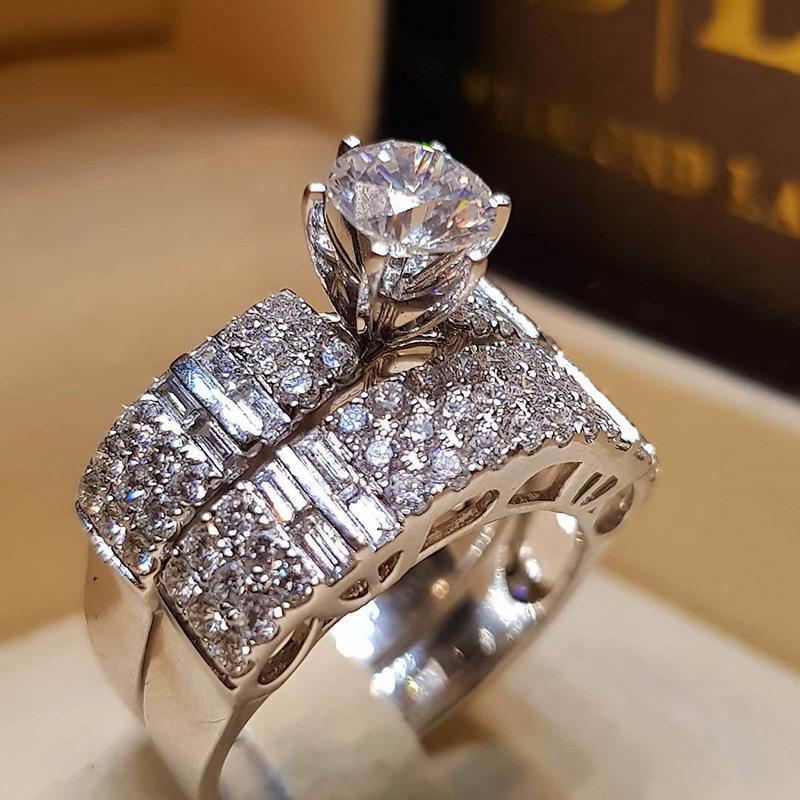 Beautiful Piece with Unique Style