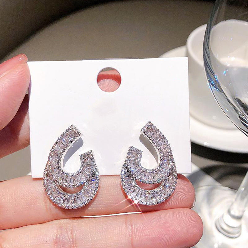 Elegant Earring for Every Occasion