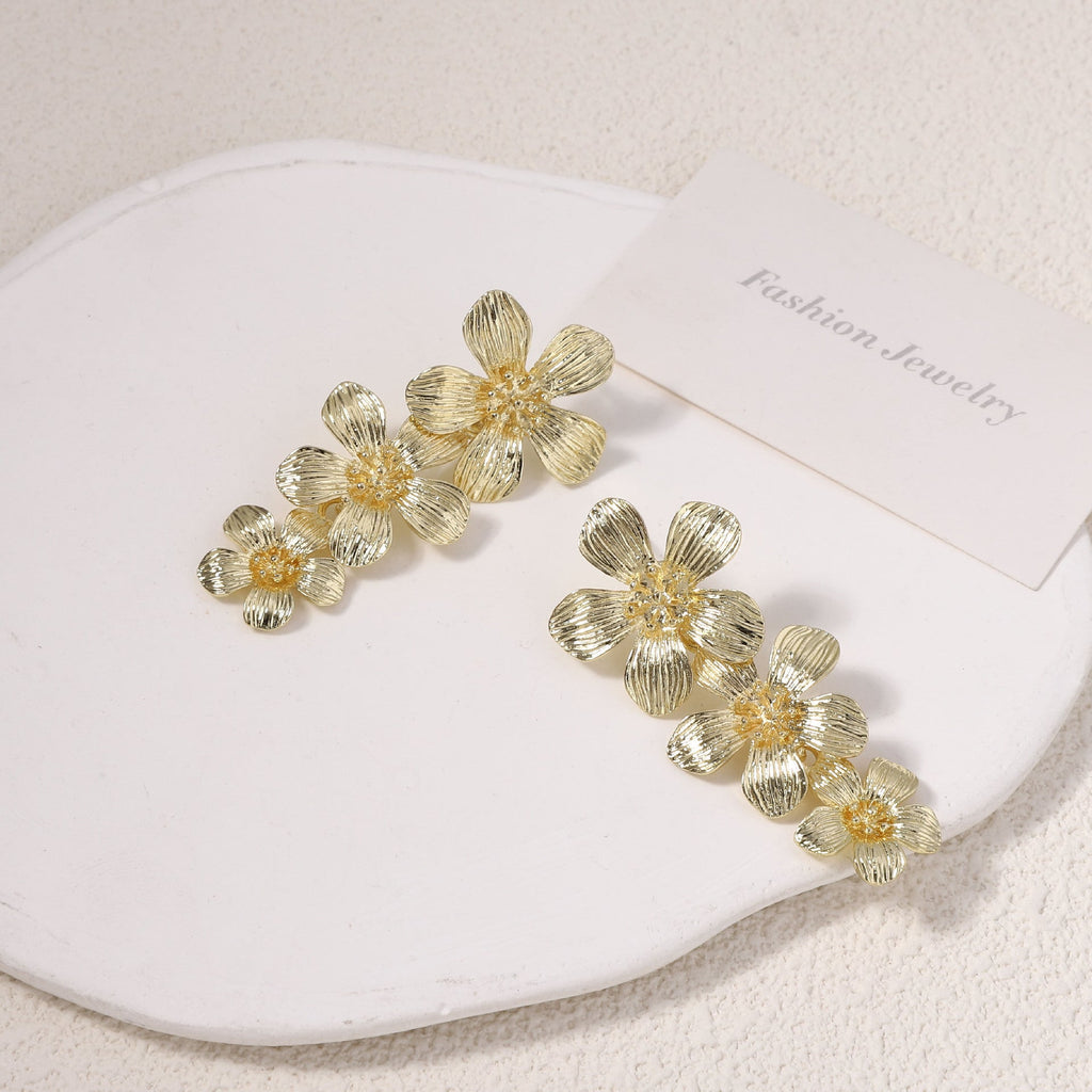 Romantic Earring for Special Moments