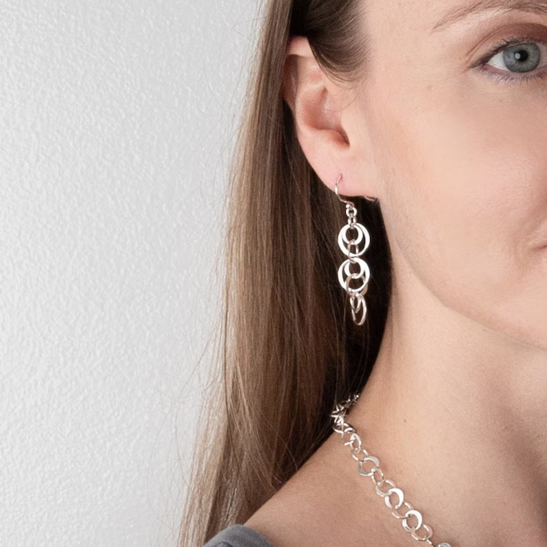 Charming Earring for Any Occasion