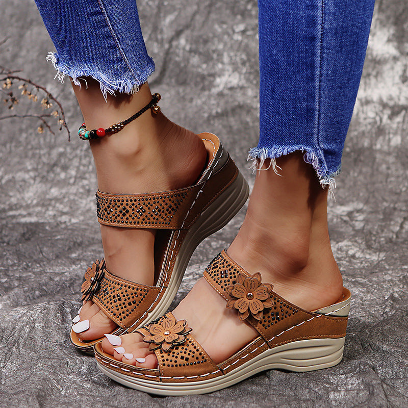 Classic Orthopedic Sandals with Timeless Style