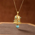 Charming Gold Pendant for Any Occasion