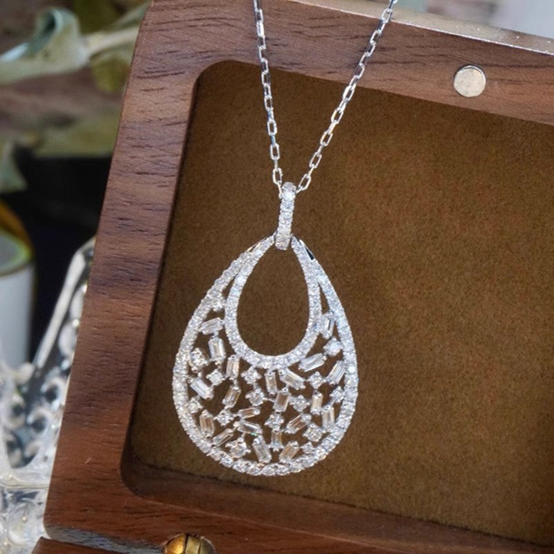 Charming Necklace for Any Occasion