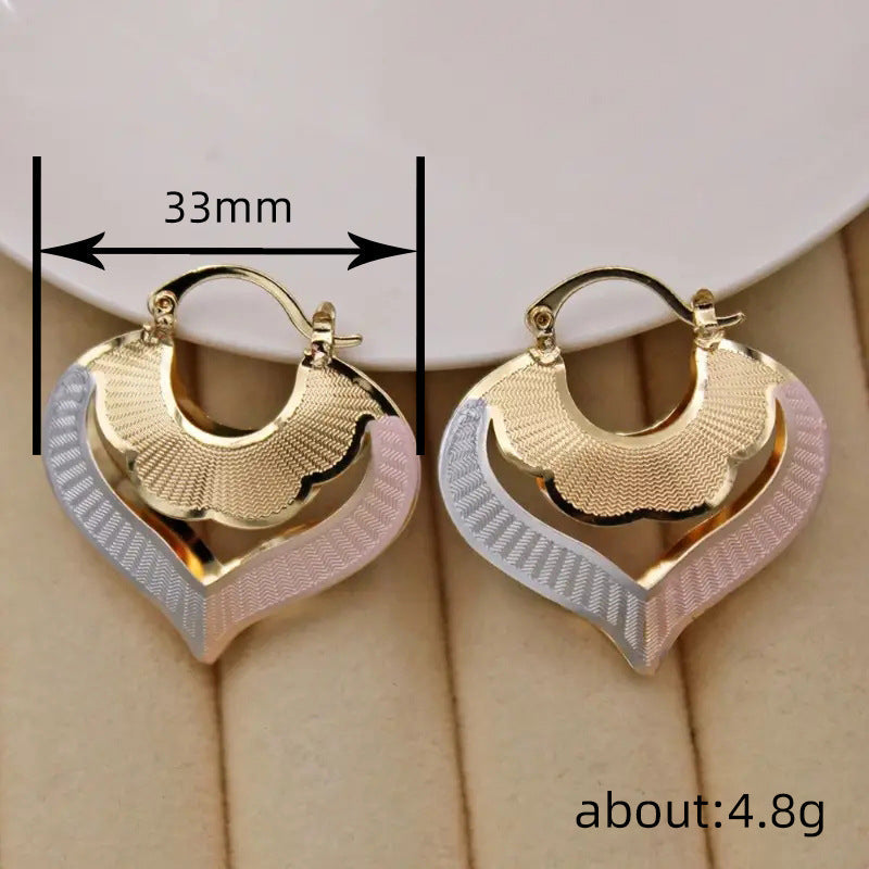 Classic Earring with Timeless Appeal