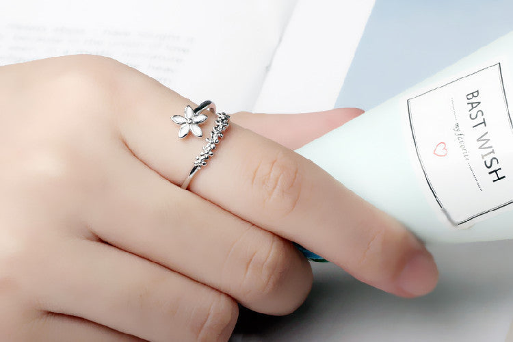 Charming Gold Ring for Any Occasion
