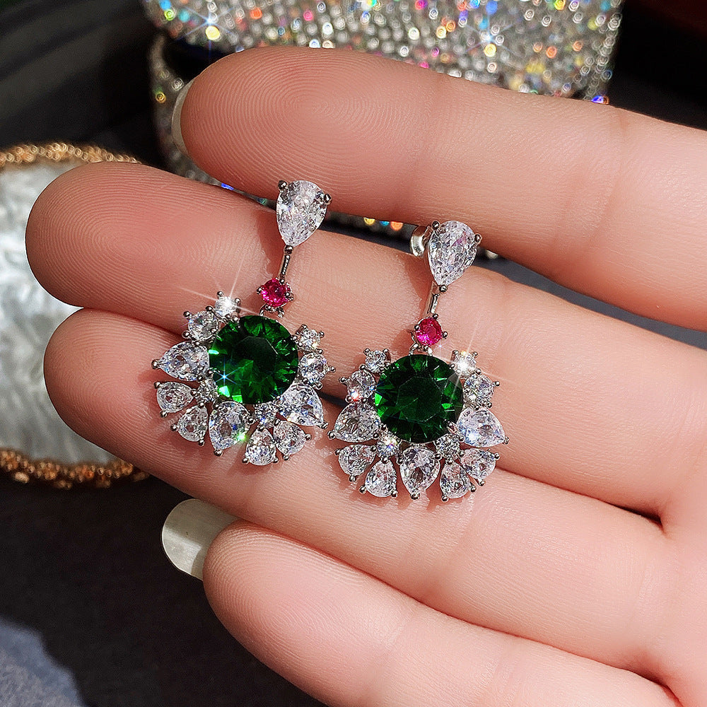 Elegant Earring for Every Occasion
