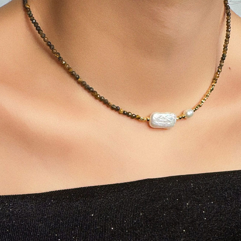 Vintage Handmade Pearl Necklace