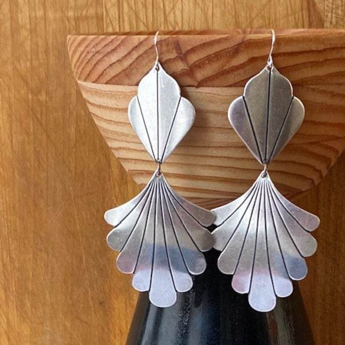 Romantic Earring for Special Moments
