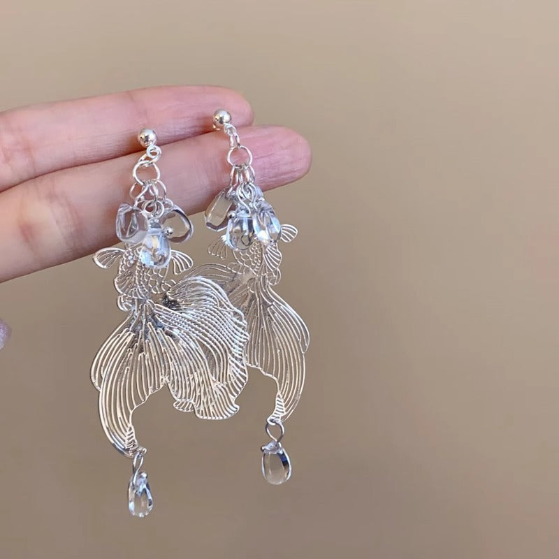 Classic Silver Earring with Timeless Appeal