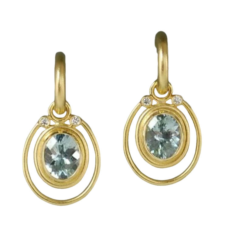 Beautiful Gold Earring with Unique Style