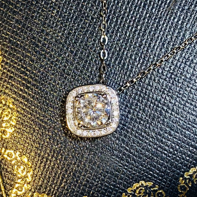 Classic Necklace with Timeless Appeal