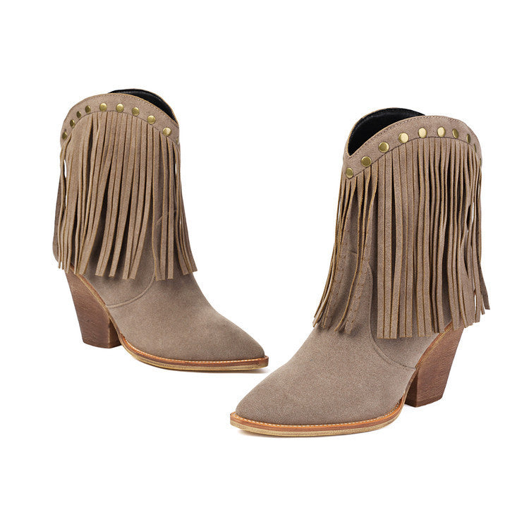 Graceful Orthopedic Boots for Modern Look