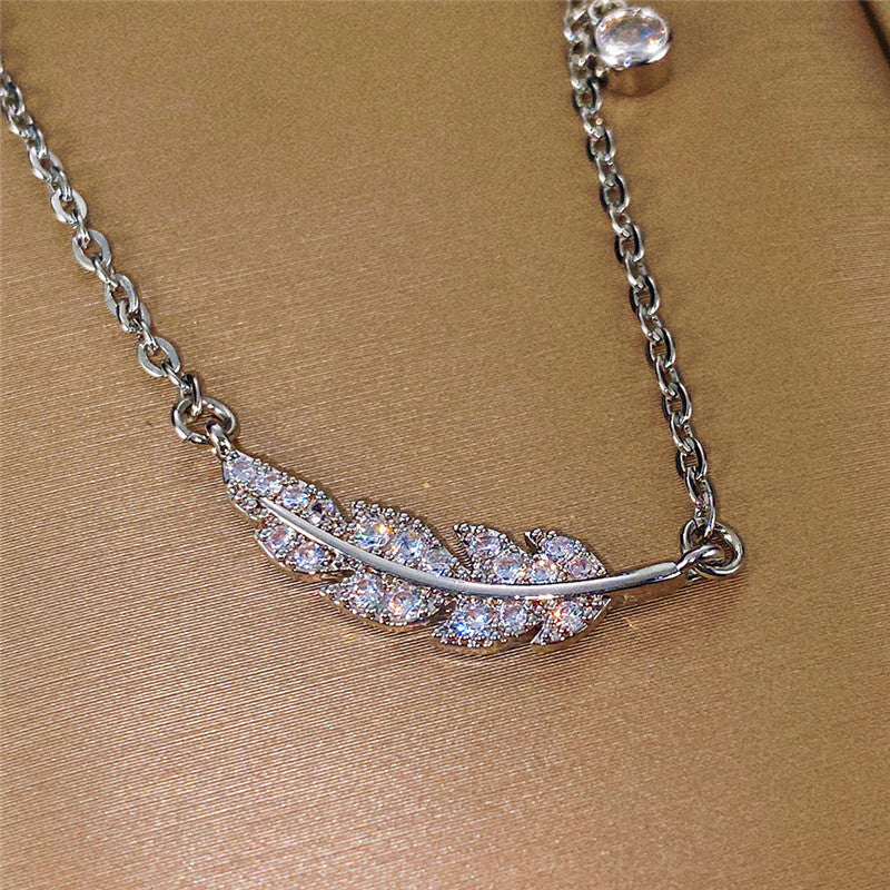 Romantic Necklace for Special Moments