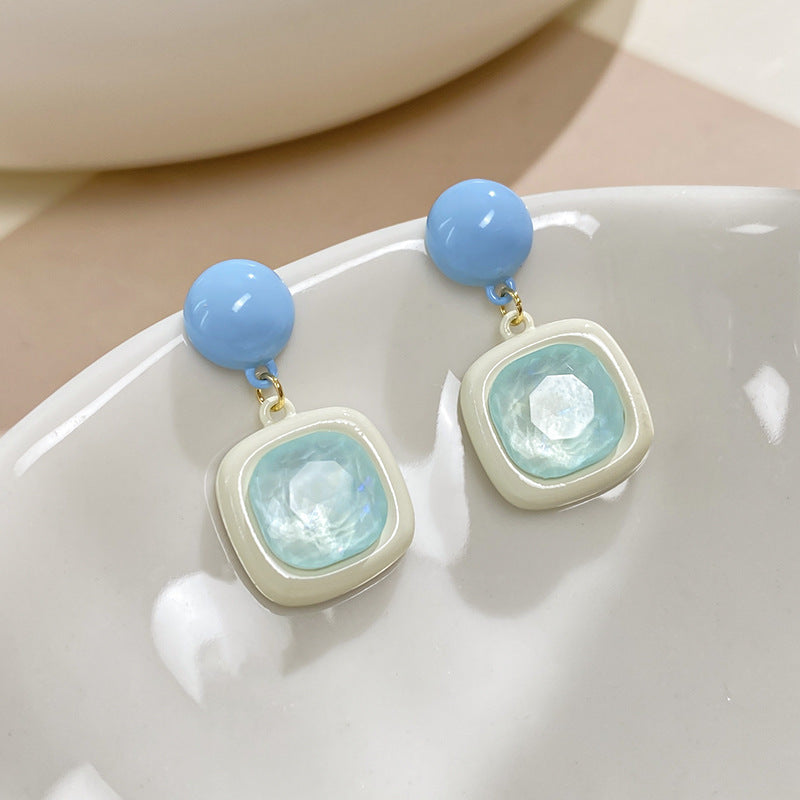 Vintage Handmade Earring