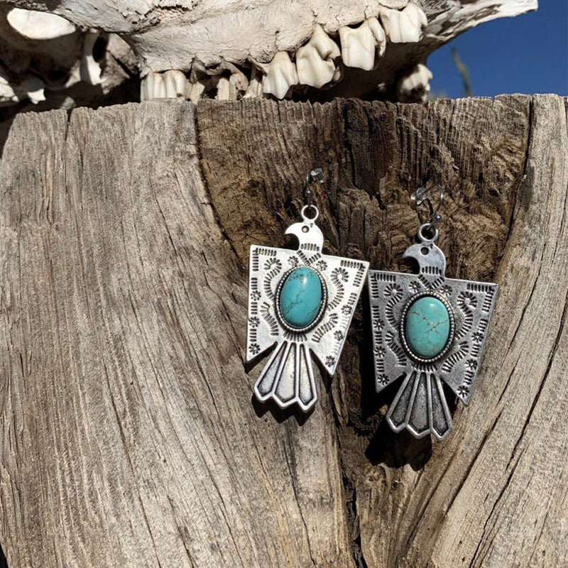 Charming Earring for Any Occasion