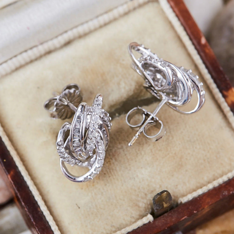 Romantic Earring for Special Moments