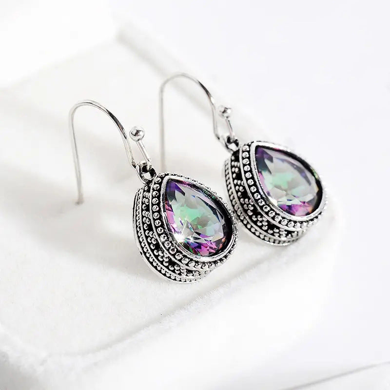 Romantic Gold Earring for Special Moments