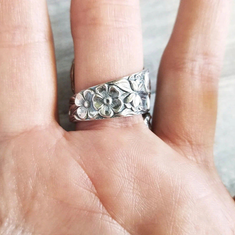Classic Ring with Timeless Appeal