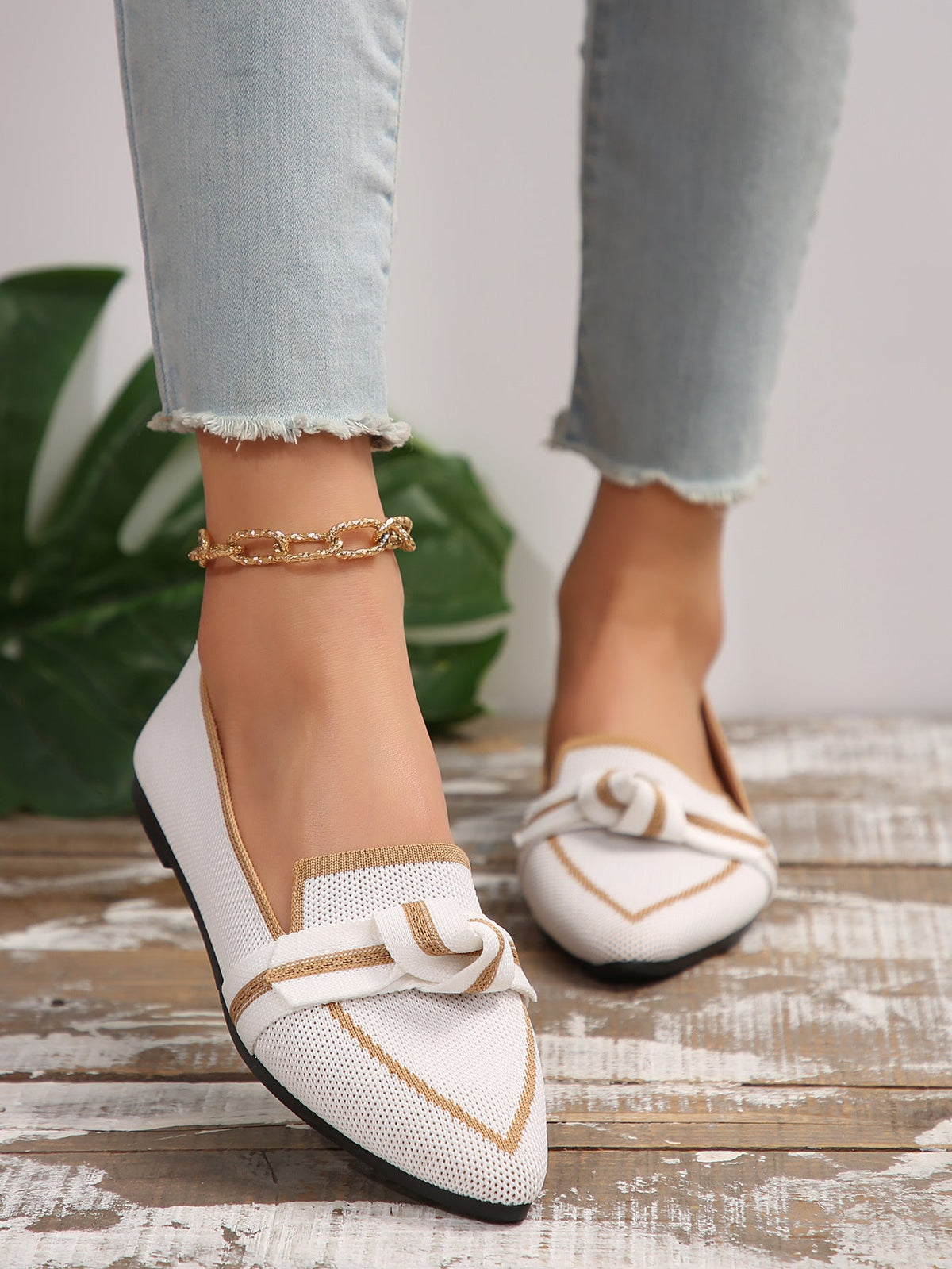 Chic Orthopedic Shoes with Unique Design