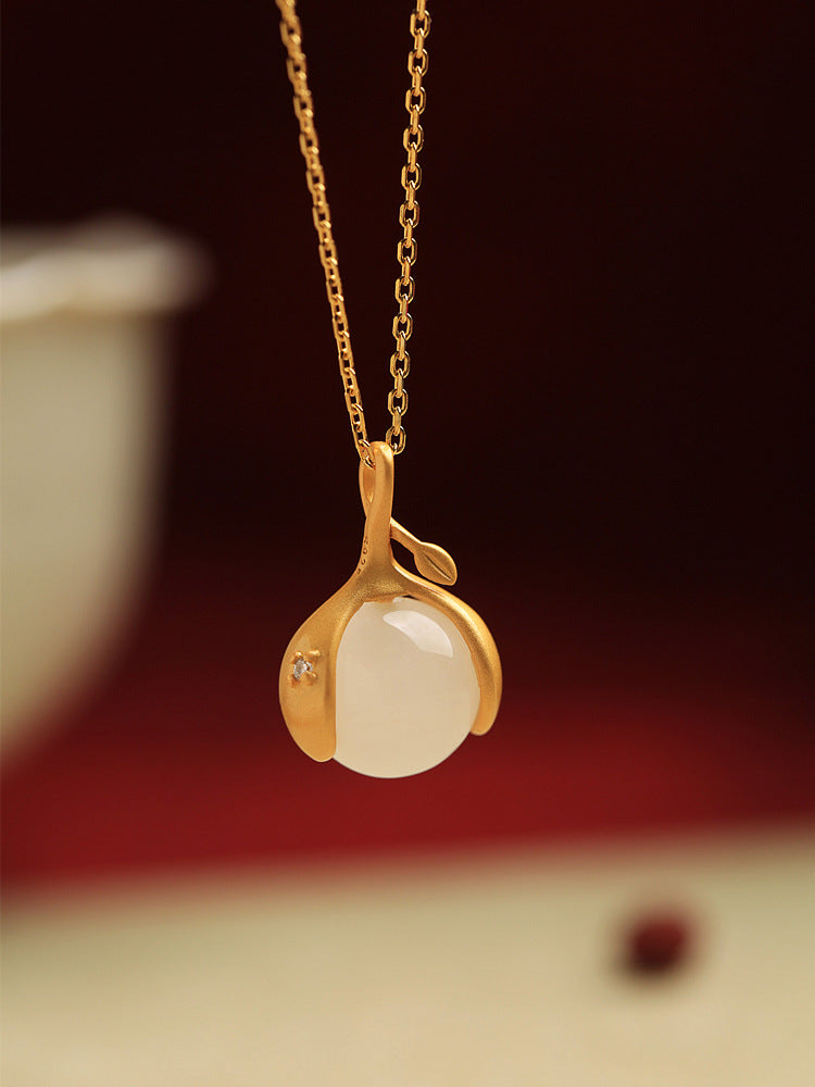 Elegant Gold Necklace for Every Occasion