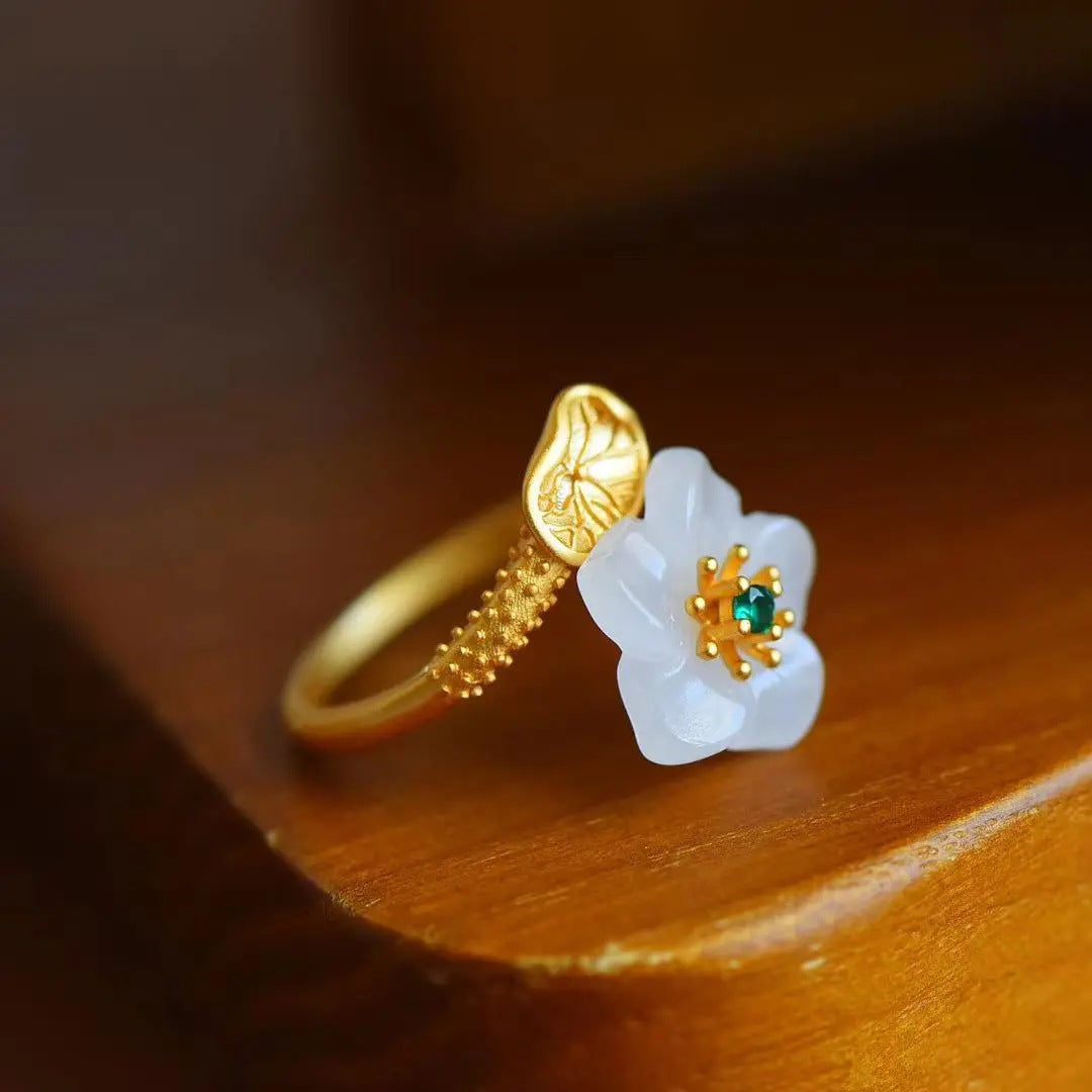 Stunning Gold Ring for Daily Wear
