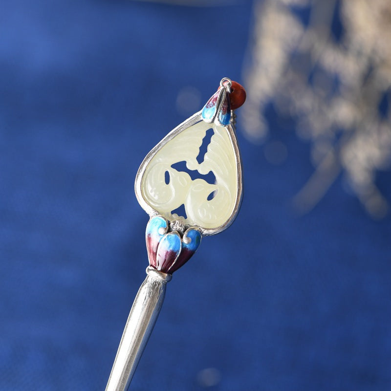 Charming Silver Set for Any Occasion